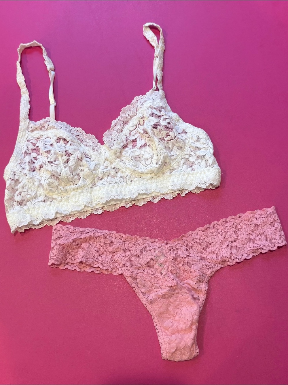 HANKY PANKY Bralette and Thong Set White Bralette Size Small Pink Thong OSFM